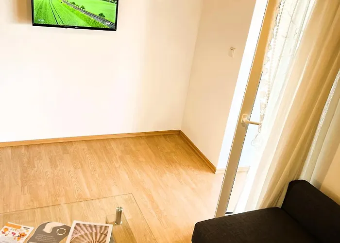 Caroiba Villa *