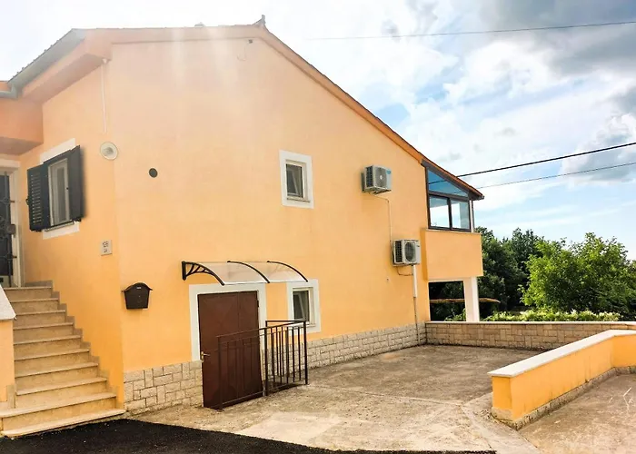 Caroiba * Karojba