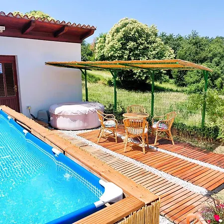 Caroiba Villa